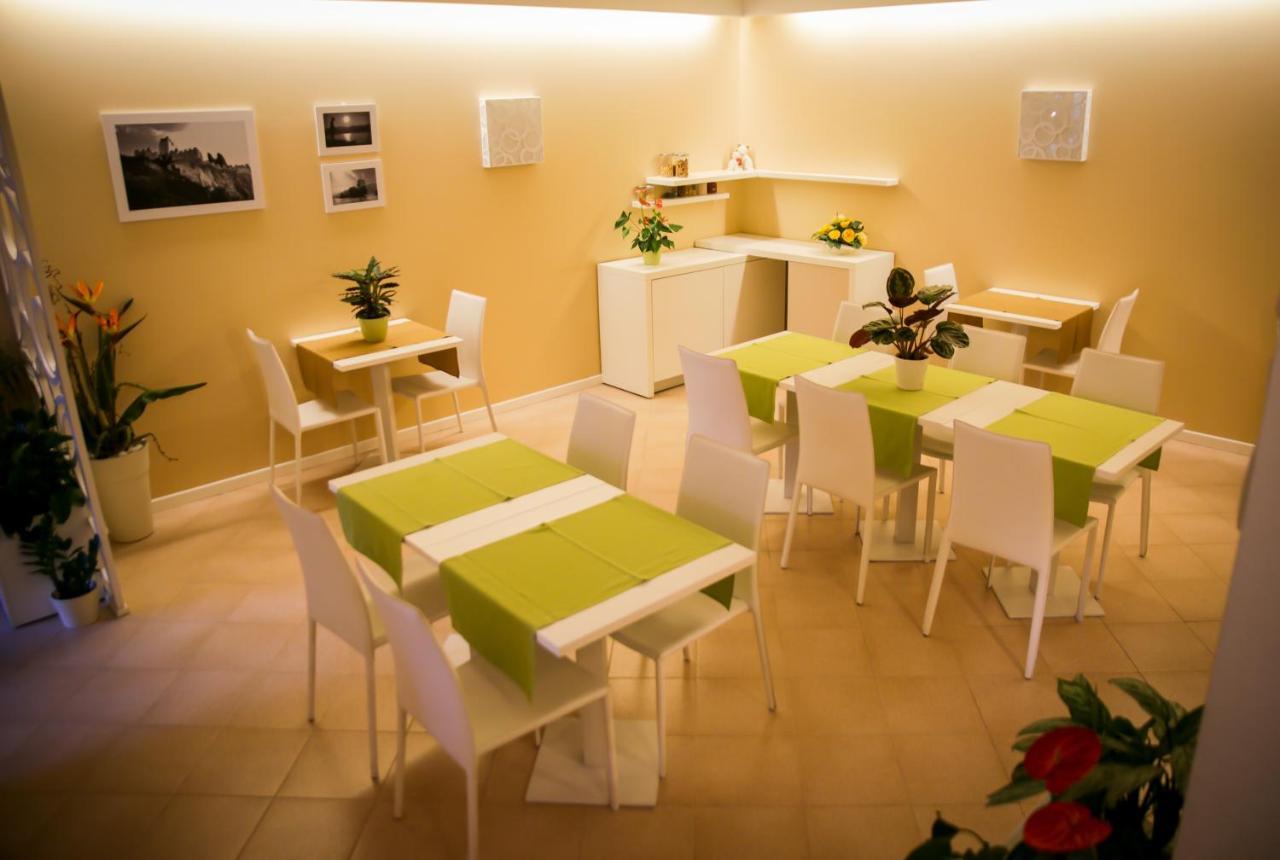 Albergo Aurora Malcesine Exterior photo