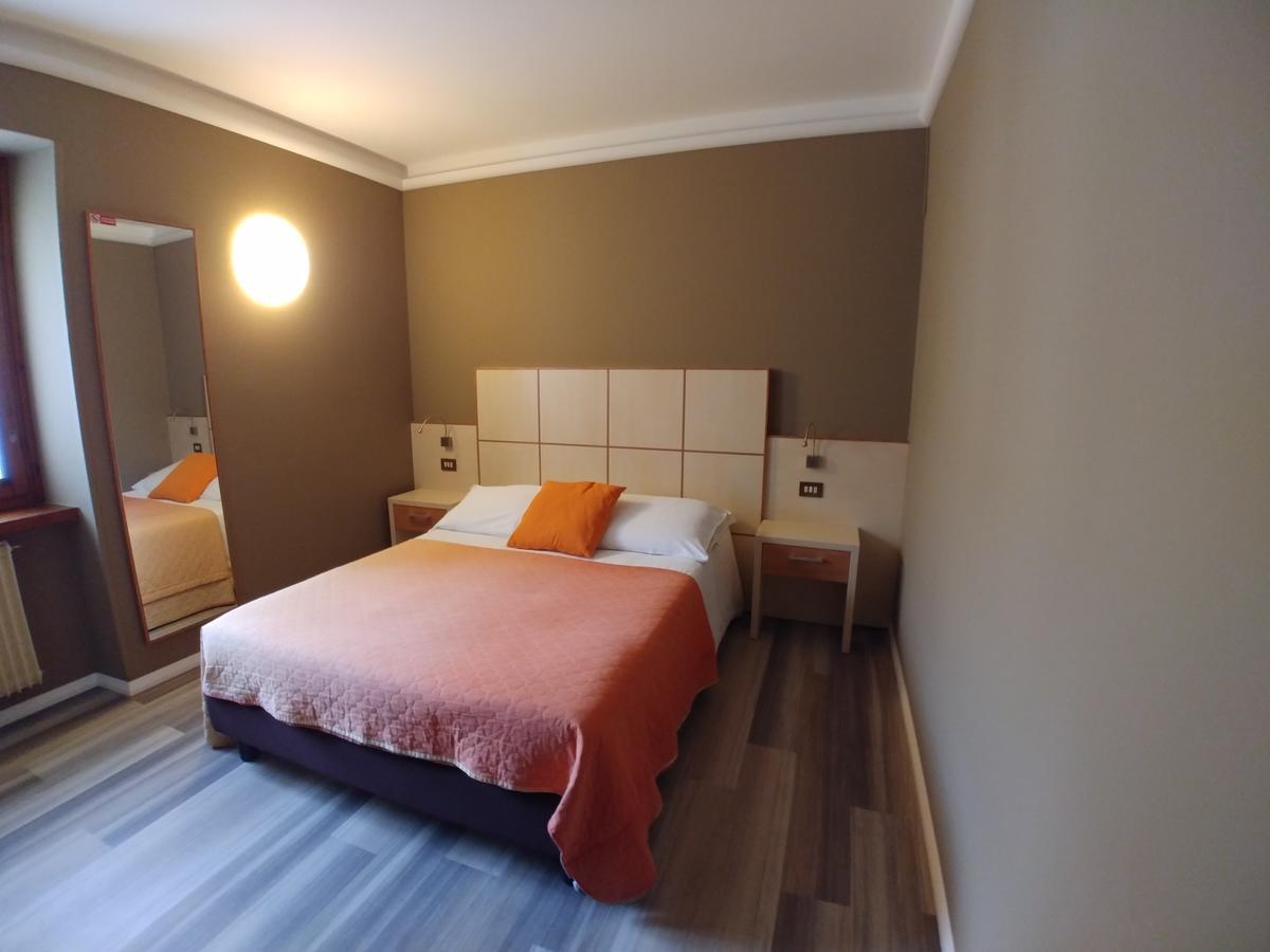 Albergo Aurora Malcesine Exterior photo