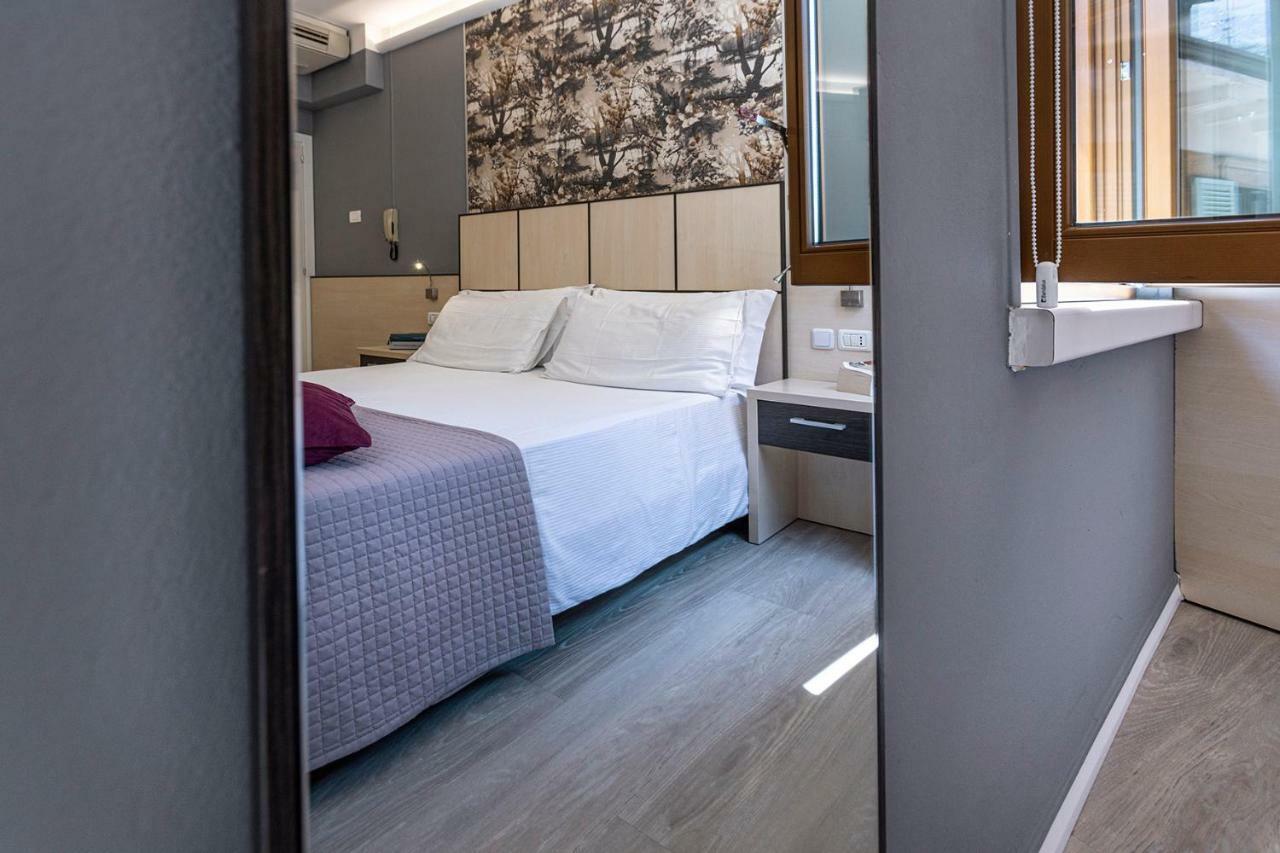 Albergo Aurora Malcesine Exterior photo